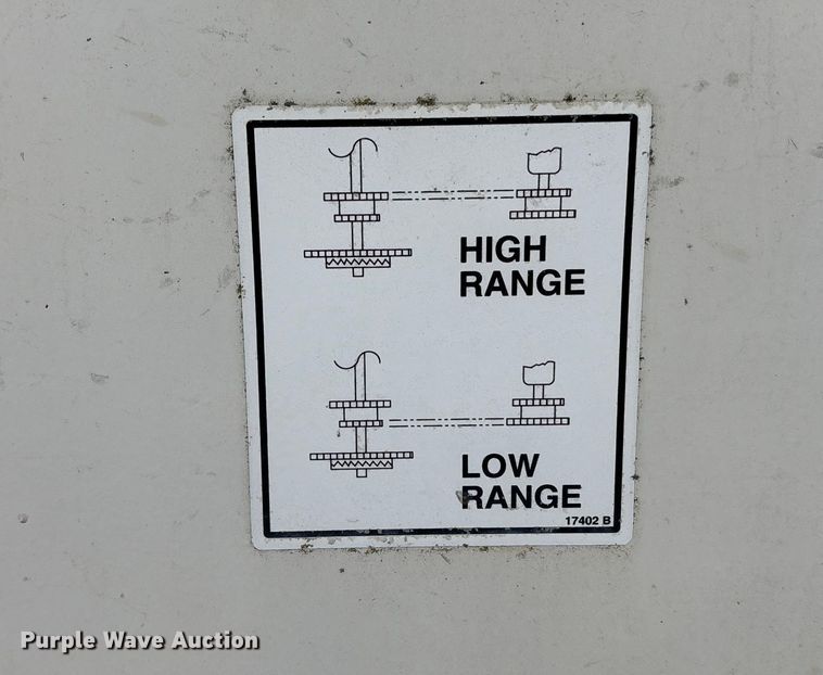 image for item ET4414 Willmar Super 600 spreader