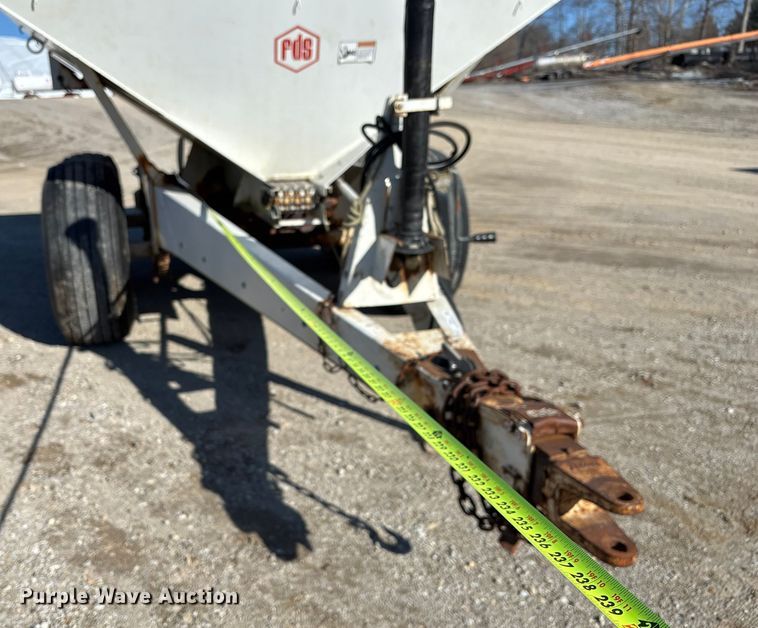 image for item ET4414 Willmar Super 600 spreader