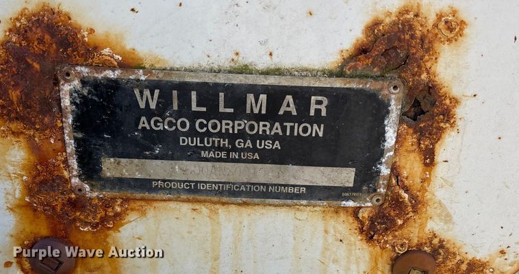 image for item ET4414 Willmar Super 600 spreader