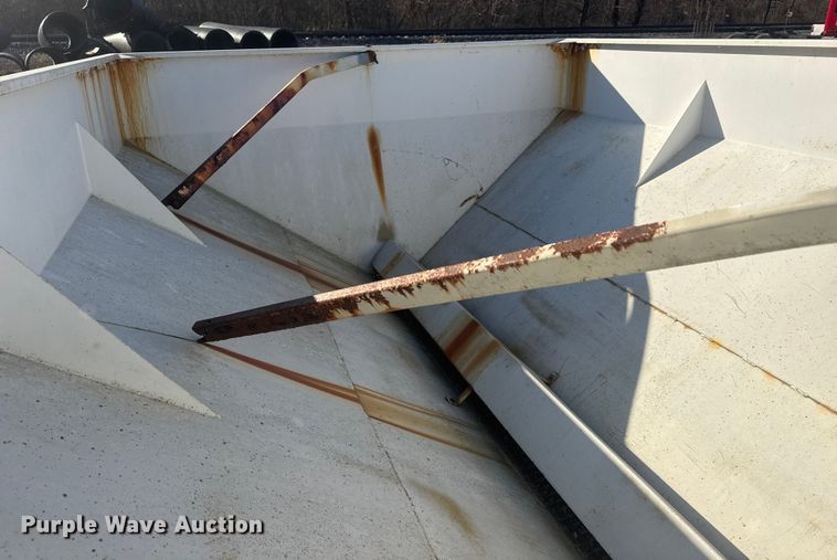 image for item ET4415 Willmar Super 600 spreader