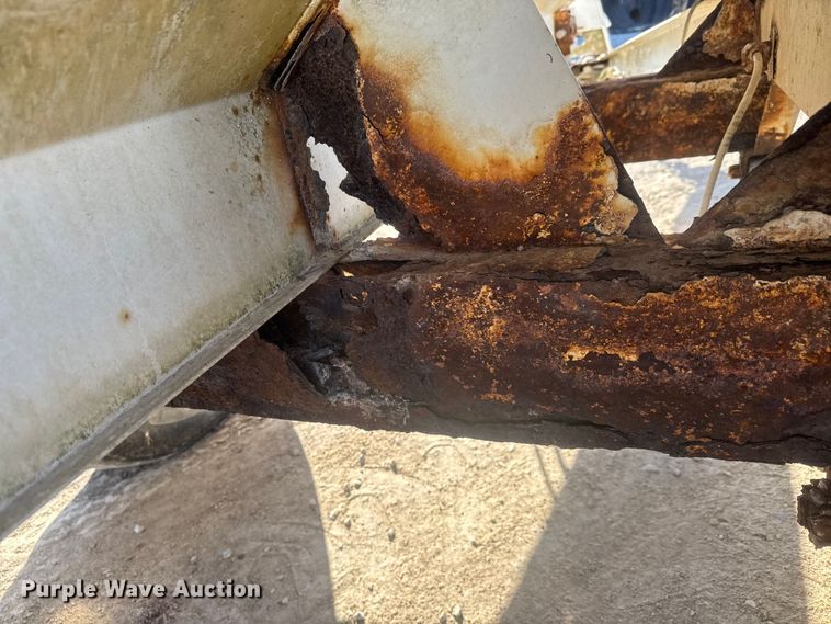 image for item ET4415 Willmar Super 600 spreader