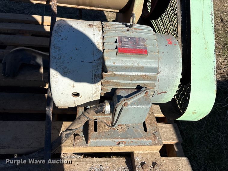 image for item EU0191 Clipper Cleaners seed cleaner