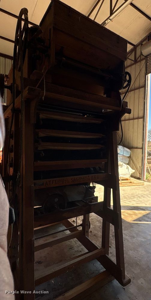 image for item EU0199 Clipper Cleaners seed cleaner