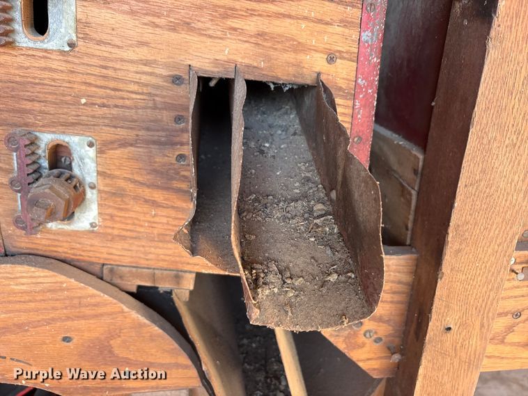 image for item EU0199 Clipper Cleaners seed cleaner