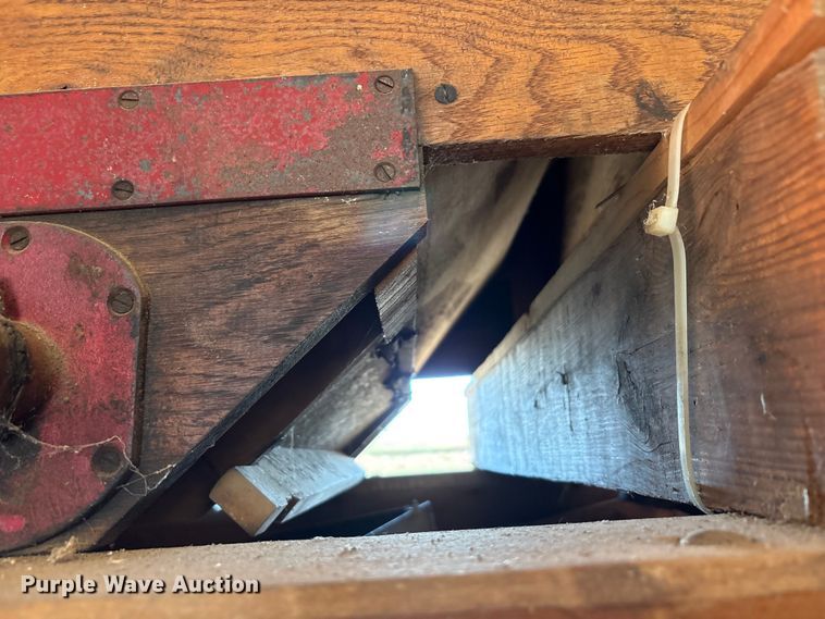 image for item EU0199 Clipper Cleaners seed cleaner