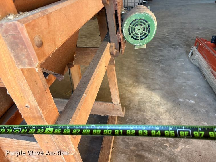 image for item EU0199 Clipper Cleaners seed cleaner