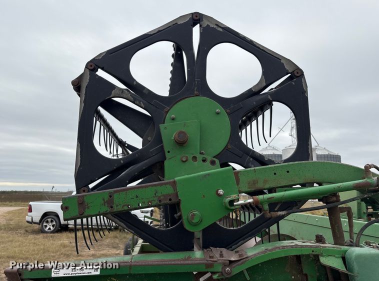 image for item EU7159 John Deere 930F flex head