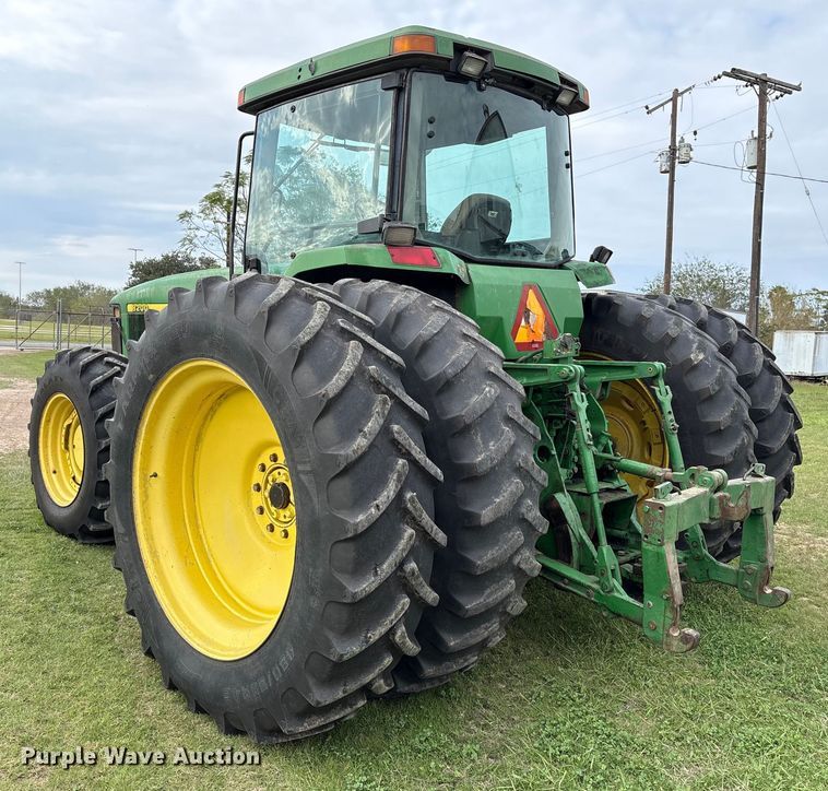 image for item EU7161 1995 John Deere 8200 MFWD tractor