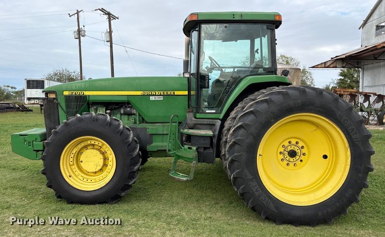 image for item EU7161 1995 John Deere 8200 MFWD tractor
