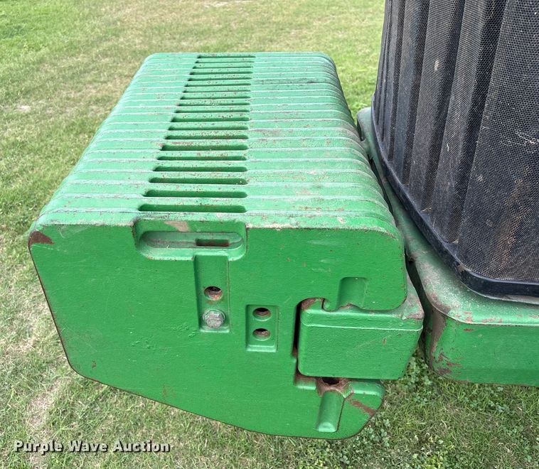 image for item EU7161 1995 John Deere 8200 MFWD tractor