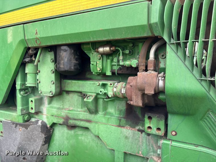 image for item EU7161 1995 John Deere 8200 MFWD tractor