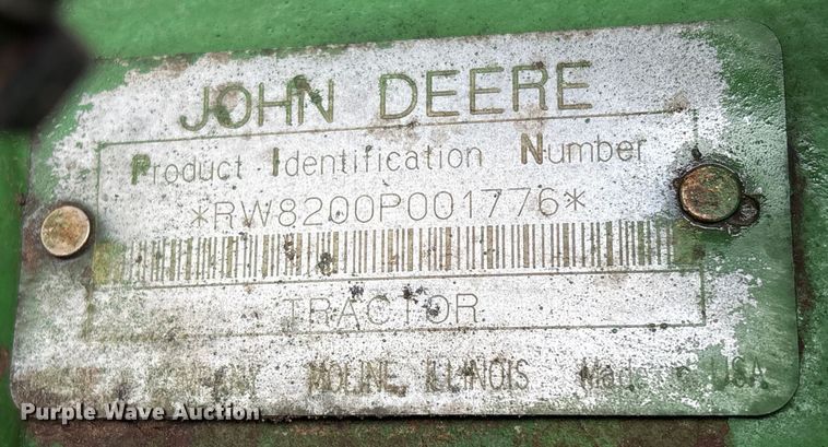 image for item EU7161 1995 John Deere 8200 MFWD tractor