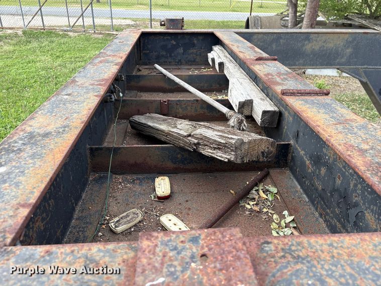 image for item EU7162 1994 Shop built Combine trailer