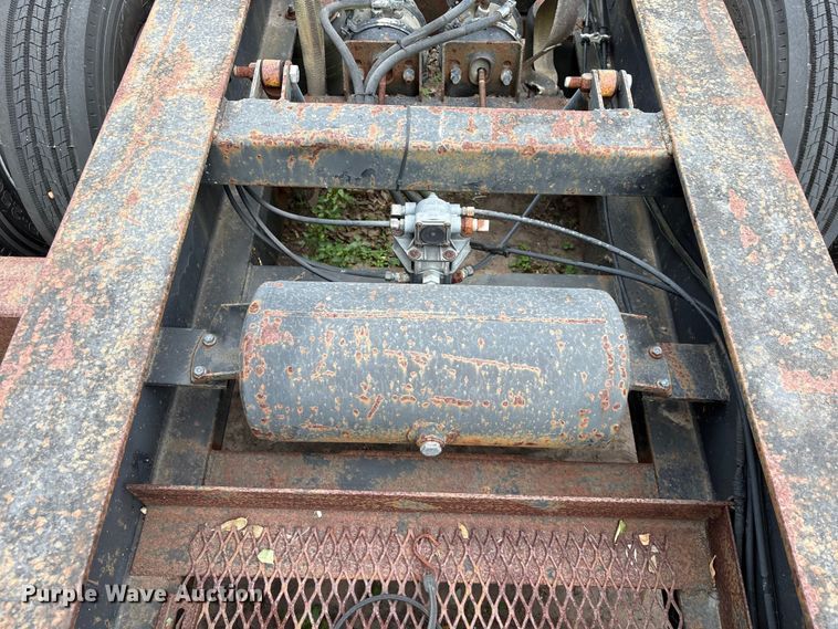 image for item EU7162 1994 Shop built Combine trailer