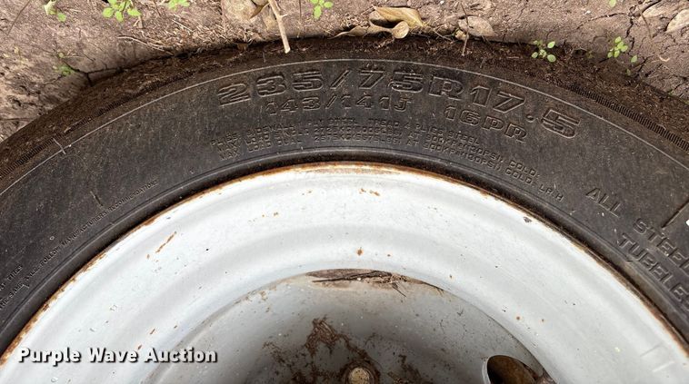 image for item EU7162 1994 Shop built Combine trailer