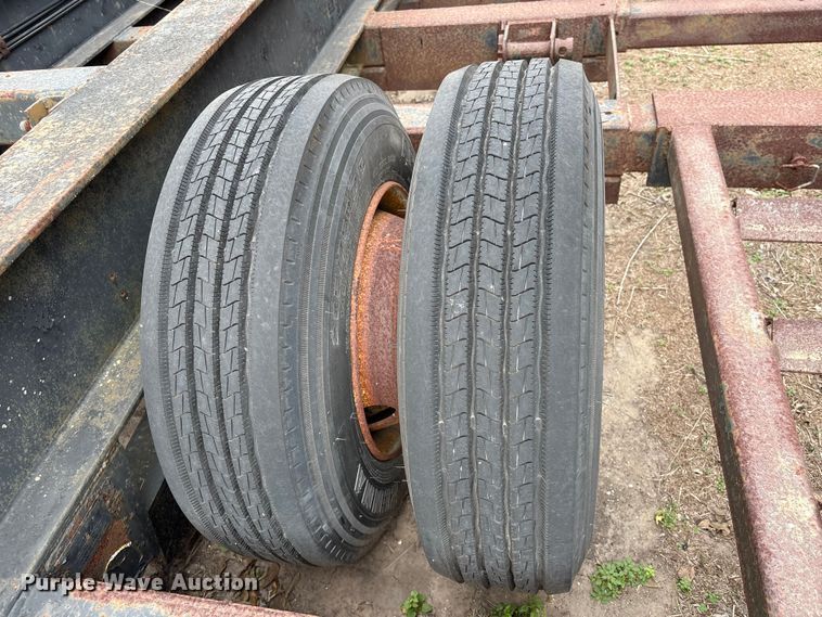 image for item EU7162 1994 Shop built Combine trailer