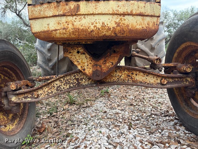 image for item EU7330 Minneapolis-Moline G705 tractor