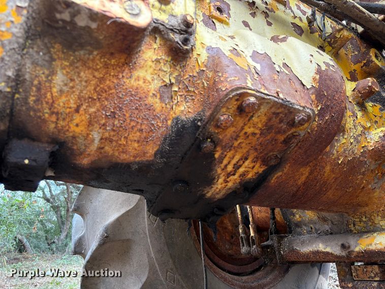 image for item EU7330 Minneapolis-Moline G705 tractor