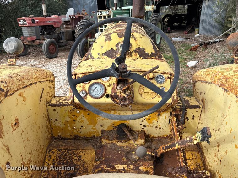 image for item EU7330 Minneapolis-Moline G705 tractor