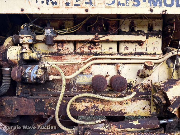 image for item EU7330 Minneapolis-Moline G705 tractor