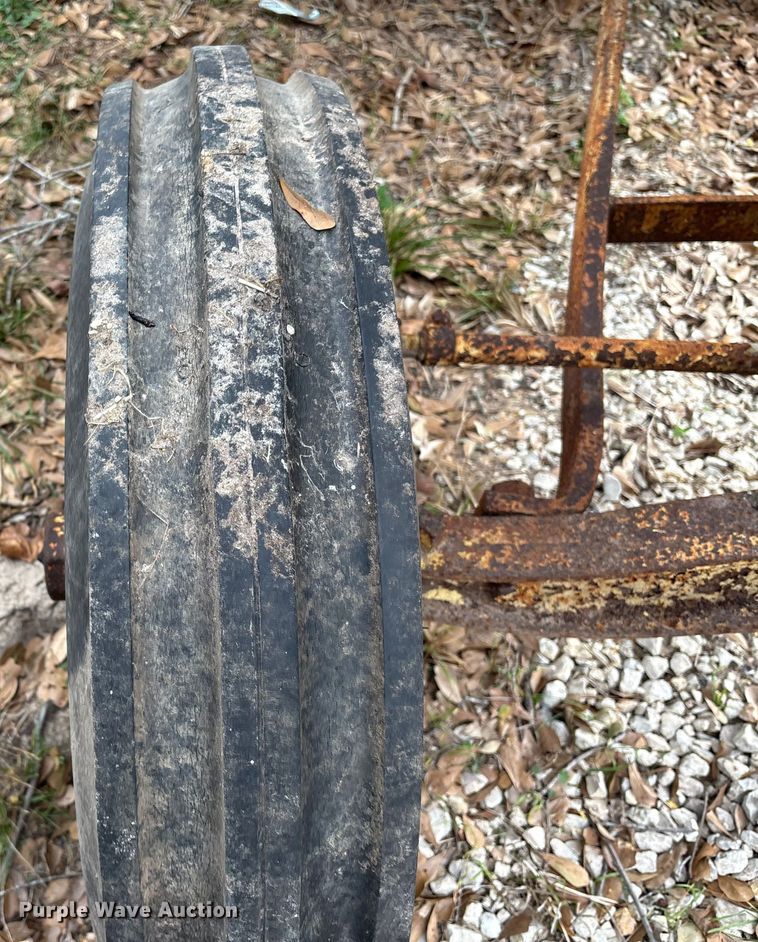 image for item EU7330 Minneapolis-Moline G705 tractor