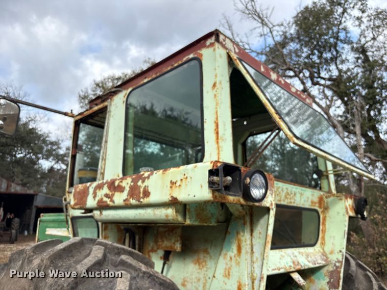 image for item EU7331 Oliver tractor