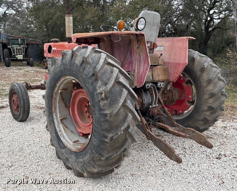 image for item EU7332 Massey Ferguson tractor