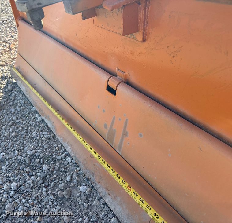 image for item EV2652 Case 480 ELL landscape tractor