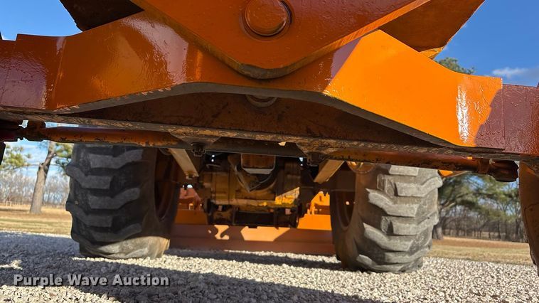 image for item EV2652 Case 480 ELL landscape tractor