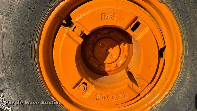 image for item EV2652 Case 480 ELL landscape tractor