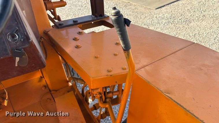 image for item EV2652 Case 480 ELL landscape tractor