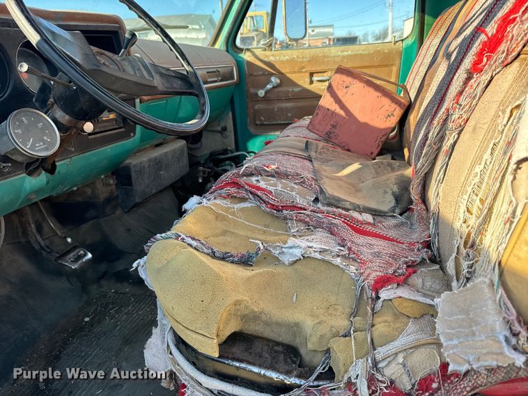 image for item FB0573 1973 Chevrolet C60 truck cab and chassis