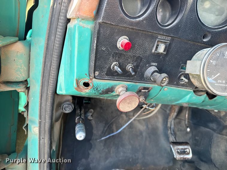 image for item FB0573 1973 Chevrolet C60 truck cab and chassis