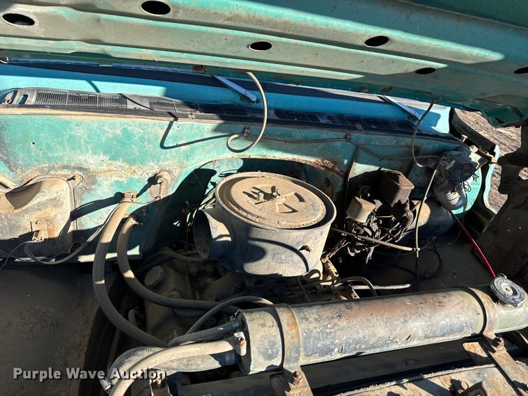 image for item FB0573 1973 Chevrolet C60 truck cab and chassis