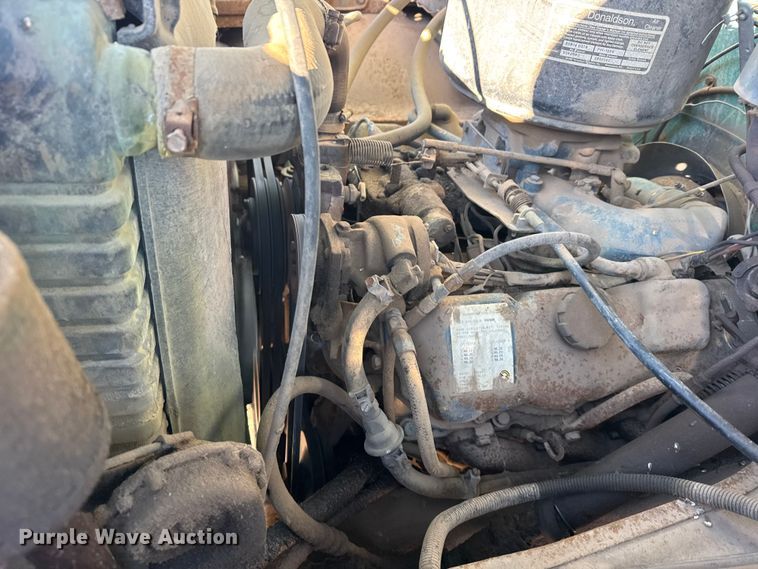 image for item FB0573 1973 Chevrolet C60 truck cab and chassis