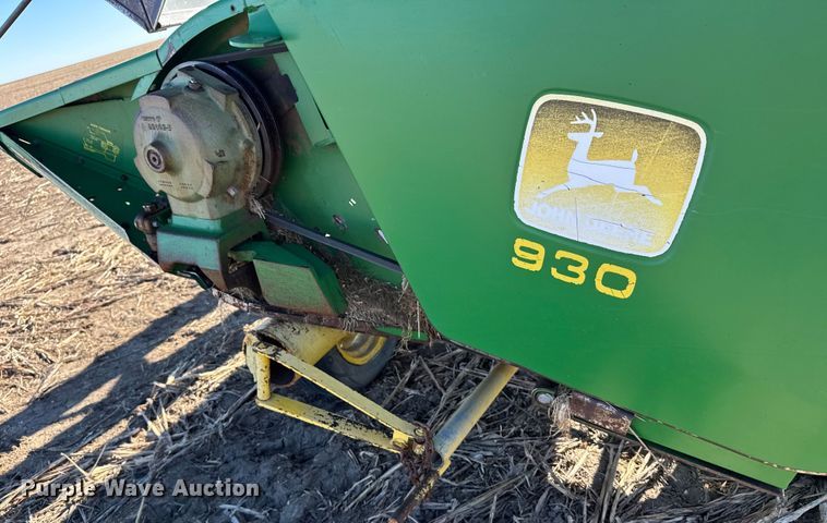 image for item FB0617 John Deere 930 rigid head
