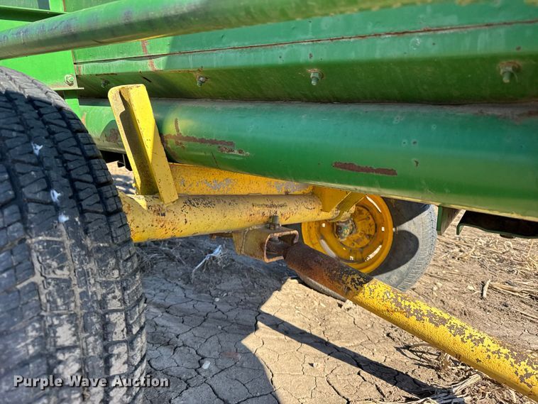 image for item FB0617 John Deere 930 rigid head