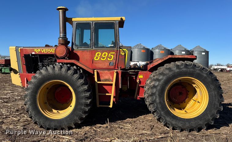 image for item FB0620 1980 Versatile 895 4WD tractor