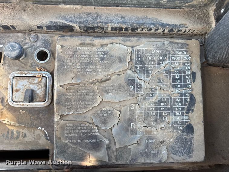 image for item FB0620 1980 Versatile 895 4WD tractor