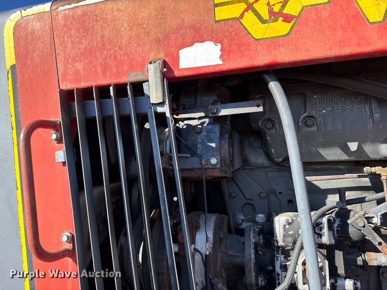 image for item FB0620 1980 Versatile 895 4WD tractor