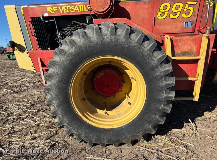 image for item FB0620 1980 Versatile 895 4WD tractor
