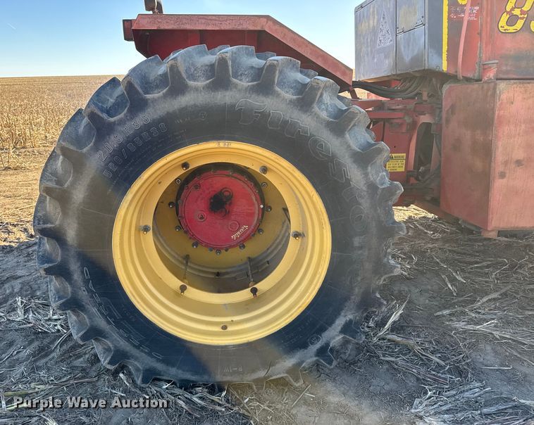image for item FB0620 1980 Versatile 895 4WD tractor