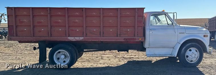 image for item FB0621 1971 Chevrolet C50 grain truck