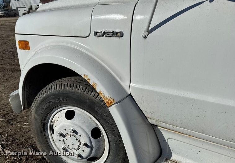 image for item FB0621 1971 Chevrolet C50 grain truck