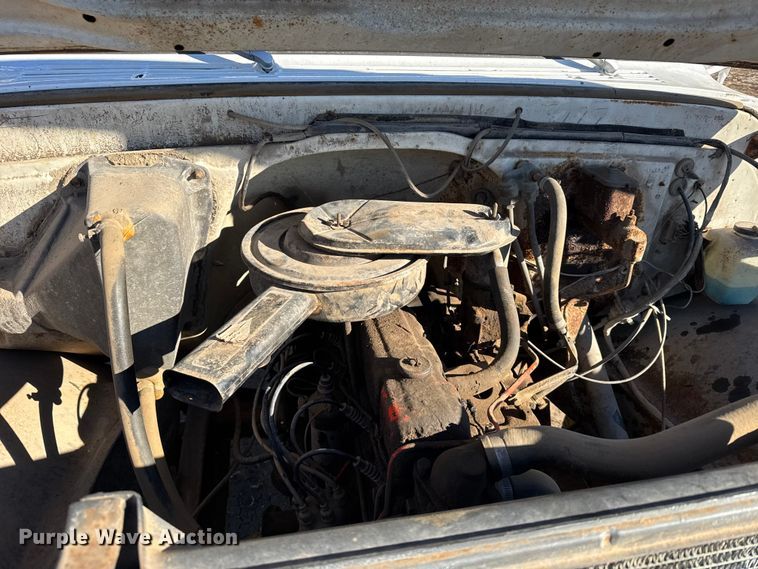 image for item FB0621 1971 Chevrolet C50 grain truck