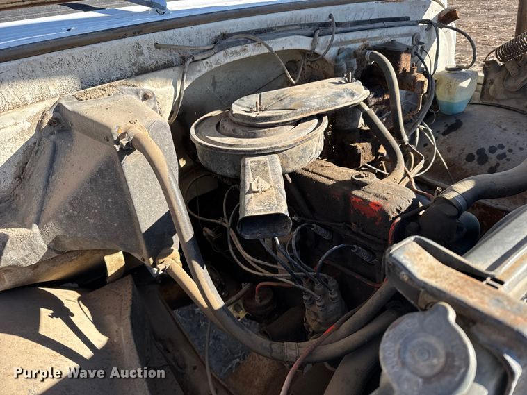 image for item FB0621 1971 Chevrolet C50 grain truck