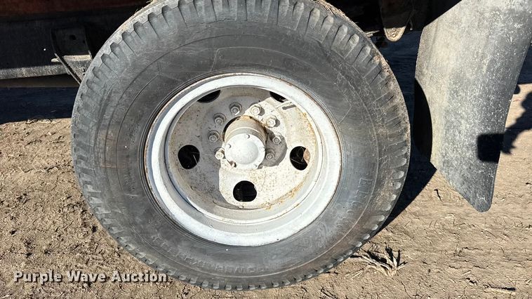 image for item FB0621 1971 Chevrolet C50 grain truck