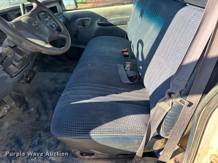 image for item FB0622 1998 Chevrolet C2500 pickup truck