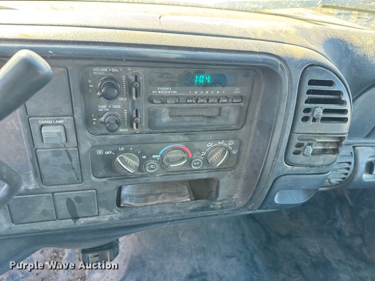 image for item FB0622 1998 Chevrolet C2500 pickup truck