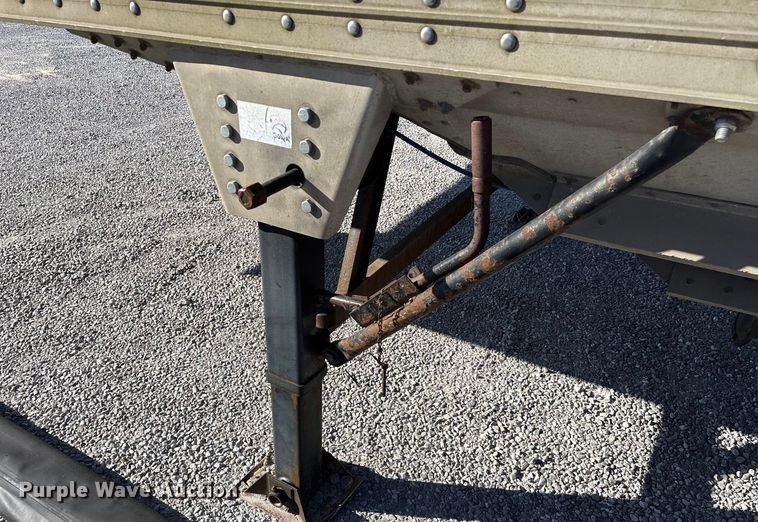 image for item FG0030 1993 Timpte grain trailer